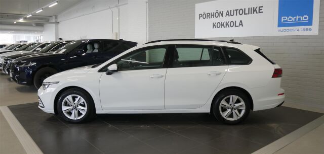 VOLKSWAGEN Golf 2021 Variant Comfortline 1,0 TSI 85 kW (115 hv) DSG-automaatti