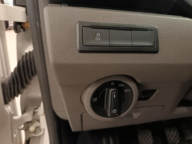 Volkswagen Caravelle 2023 Comfortline pitkä 2,0 TDI 110 kW