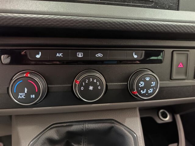 Volkswagen Caravelle 2023 Comfortline pitkä 2,0 TDI 110 kW
