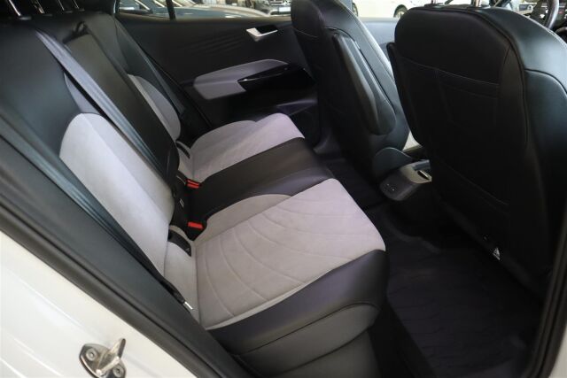 VOLKSWAGEN ID.3 2023 Pro Performance FastLane 150 kW, akku 58 kWh