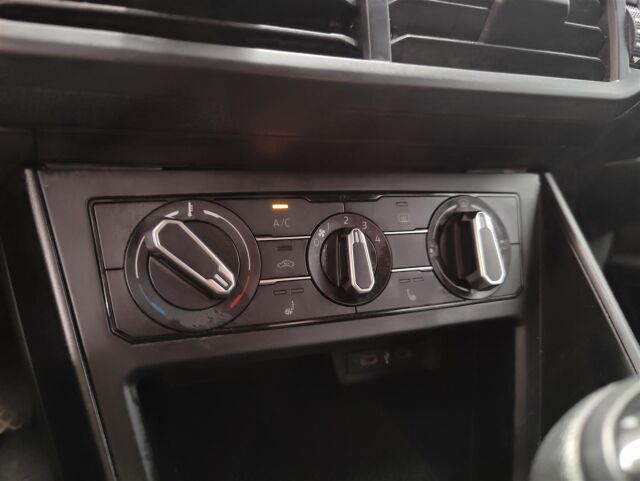 VOLKSWAGEN Taigo 2023 Comfort 1,0 TSI 70 kW