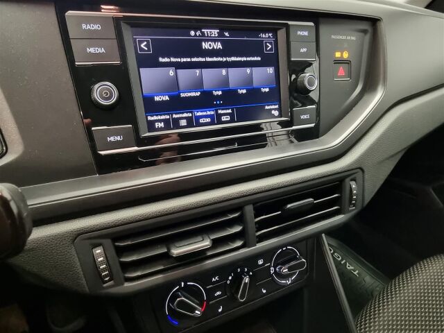 VOLKSWAGEN Taigo 2023 Comfort 1,0 TSI 70 kW / Vakionopeudensäädin / Lohkolämmitin