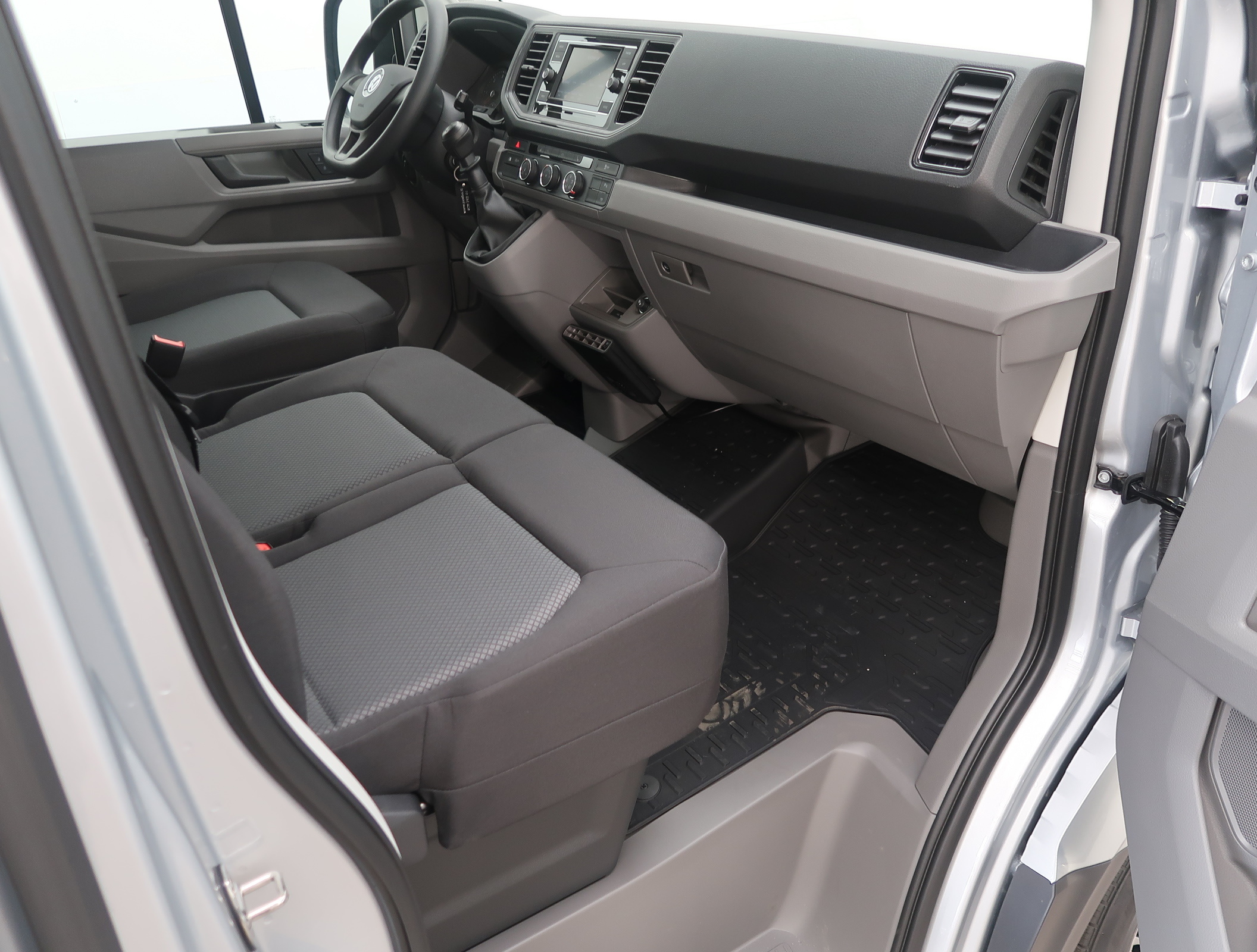 Volkswagen Crafter 2,0 TDI 75 kW, 3640. 2024, kuva 7/9