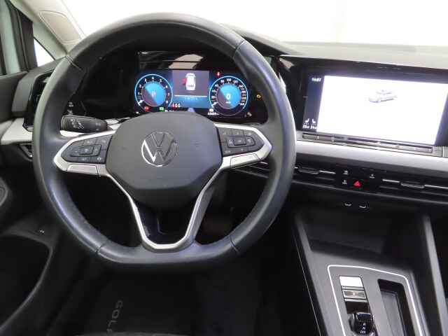 Volkswagen Golf 2023 Variant Comfort Business 1,0 eTSI 81 kW DSG-automaatti