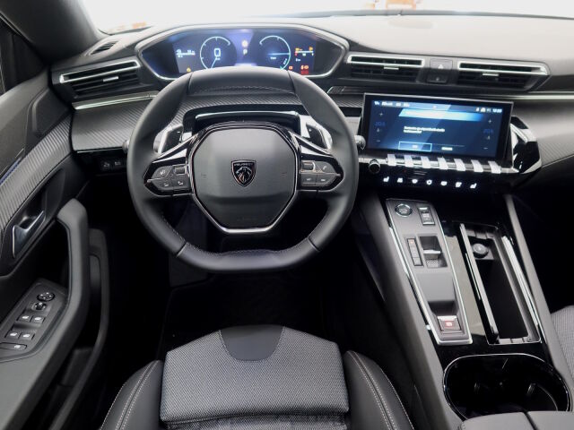 Peugeot 508 2023 SW Allure Plug-in Hybrid 180 EAT8-automaatti
