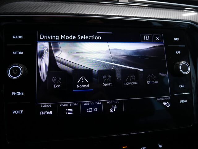 VOLKSWAGEN Passat Variant 2023 Alltrack Business 2.0 TDI SCR 4MOTION 147 kW / 200 hv 7-vaihteinen DSG-automaattivaihteisto