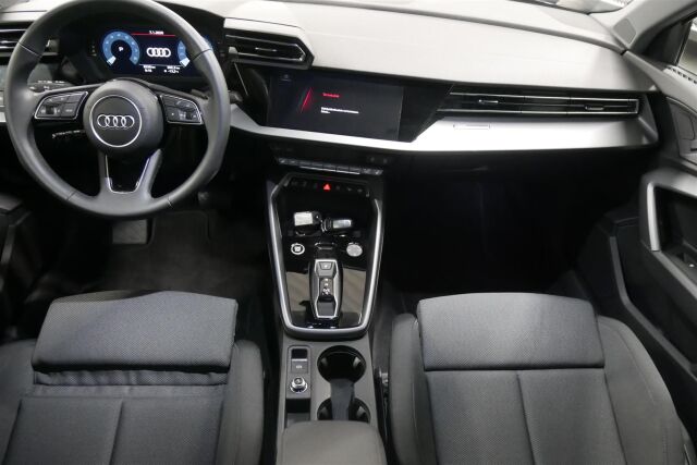 AUDI A3 2024 Sedan 30 TFSI