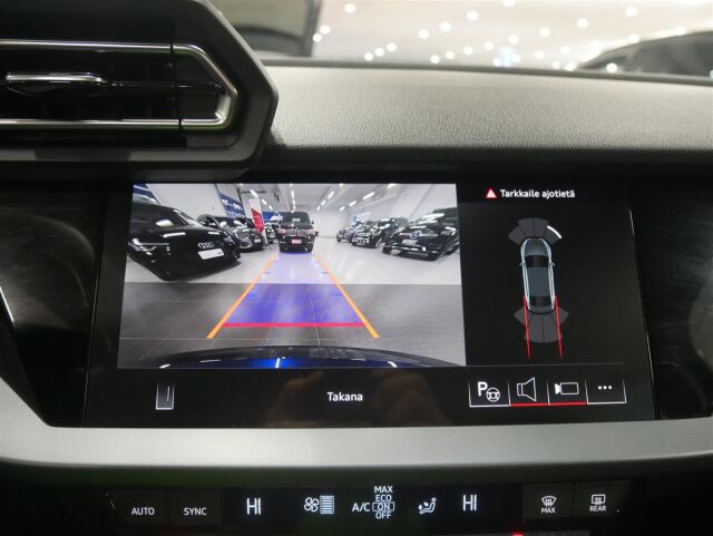 AUDI A3 2024 Sedan 30 TFSI