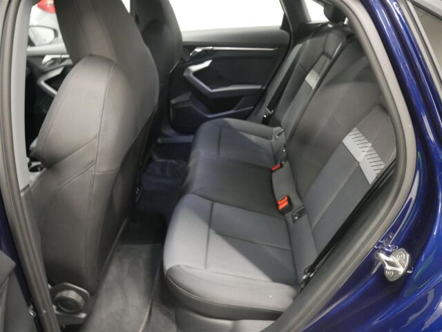 AUDI A3 2024 Sedan 30 TFSI