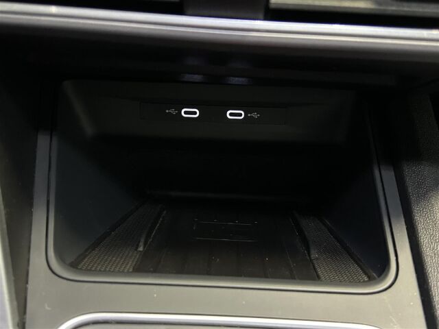 Seat Leon 2020 1,4 PHEV 204 eHybrid FR DSG