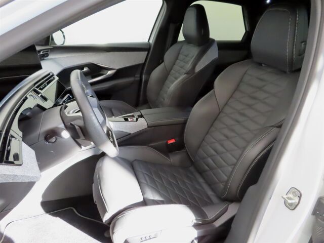 Peugeot E-3008 2025 GT Launch Edition 73 kWh 210 Automaatti *Korko 1,9% + kulut