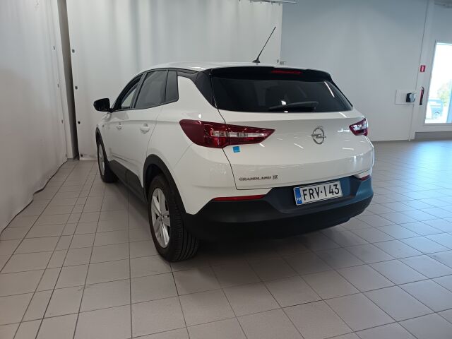 OPEL Grandland X 2020 Comfort 130 Turbo A**ON SE VAIN TYYLIKÄS CITYMAASTURI AUTOMAATTIVAIHTEISTOLLA**