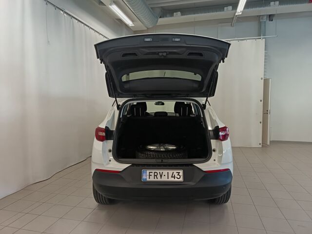 OPEL Grandland X 2020 Comfort 130 Turbo A**ON SE VAIN TYYLIKÄS CITYMAASTURI AUTOMAATTIVAIHTEISTOLLA**