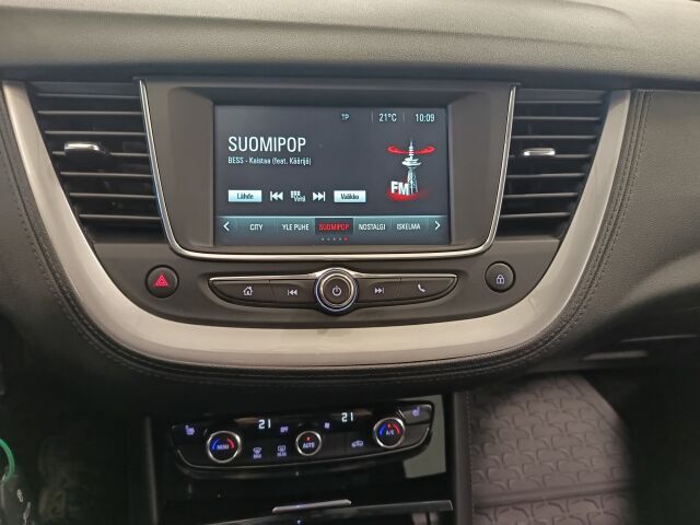 OPEL Grandland X 2020 Comfort 130 Turbo A**ON SE VAIN TYYLIKÄS CITYMAASTURI AUTOMAATTIVAIHTEISTOLLA**