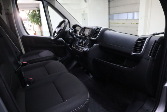 Citroen Jumper 2025 BlueHDi 140 35 L2H1 EAT8 Automaatti