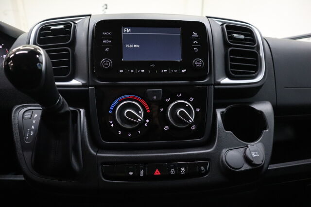 Citroen Jumper 2025 BlueHDi 140 35 L2H1 EAT8 Automaatti