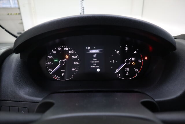 Citroen Jumper 2025 BlueHDi 140 35 L2H1 EAT8 Automaatti
