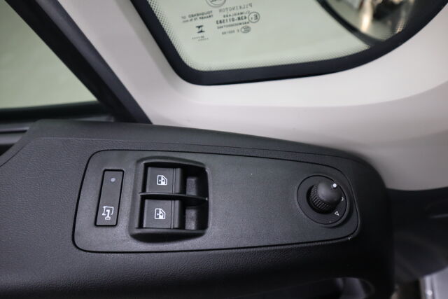 Citroen Jumper 2025 BlueHDi 140 35 L2H1 EAT8 Automaatti