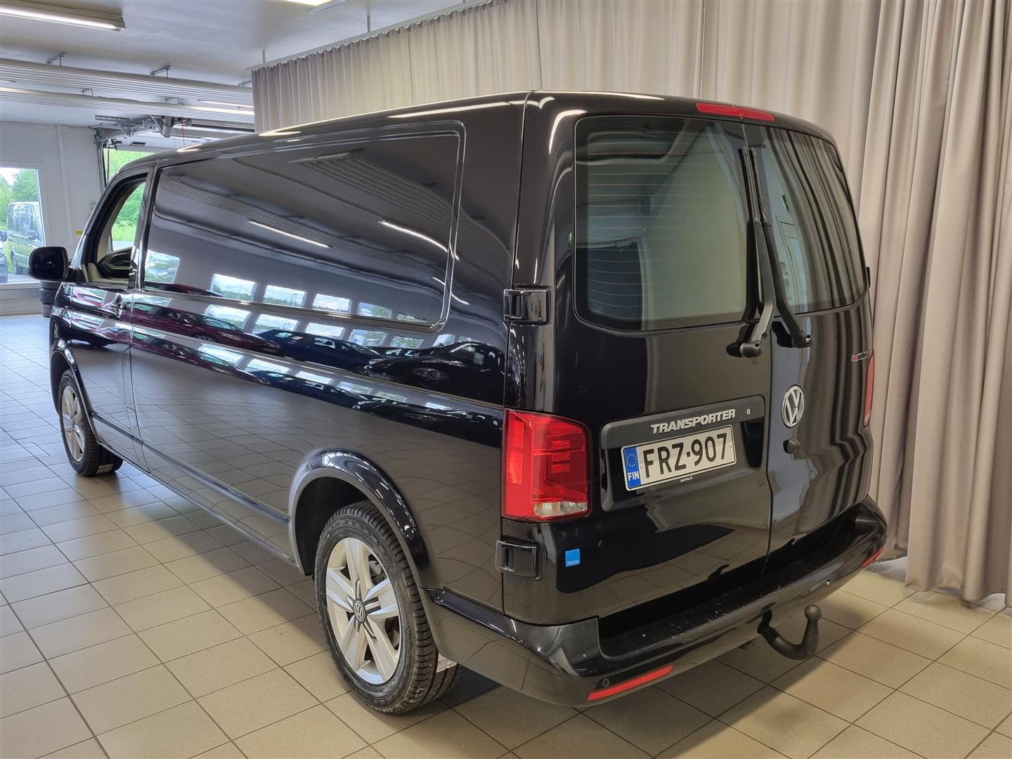 Volkswagen Transporter 2024, kuva 4/20