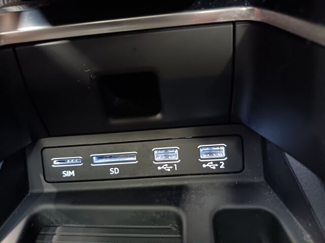 AUDI e-tron 2020 Advanced 55 quattro