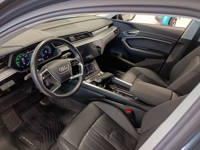 AUDI e-tron 2020 Advanced 55 quattro
