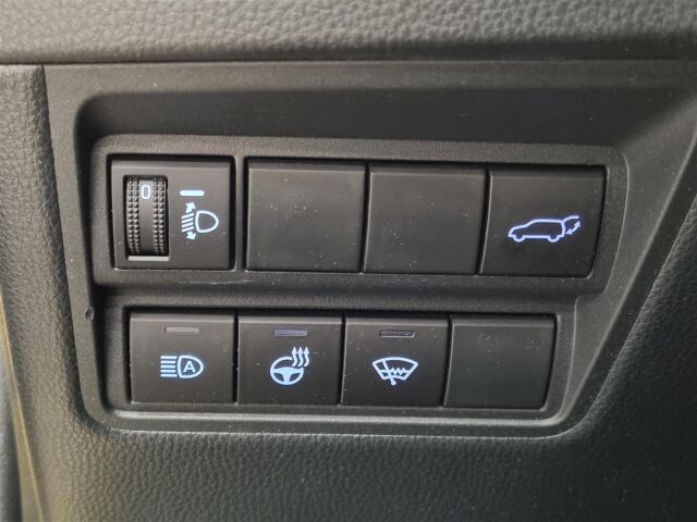 TOYOTA Yaris Cross 2024 1,5 Hybrid Intense / ACC / Koukku / Navi / M-Lämmitin / P-Kamera