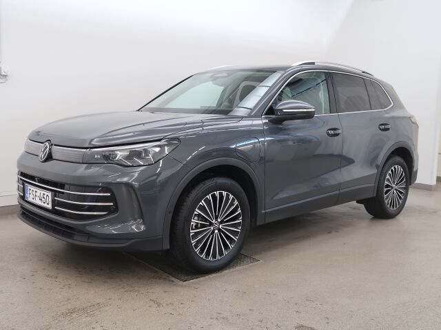 Volkswagen Tiguan 2024 Elegance Business eHybrid 200 kW DSG-automaatti