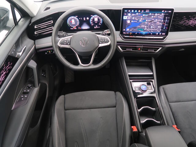 Volkswagen Tiguan 2024 Elegance Business eHybrid 200 kW DSG-automaatti