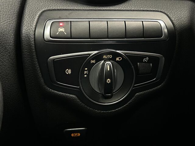 MERCEDES-BENZ C 300 e 2020 300 e T A Business Edition EQ Power / Distronic Plus / Navi / Per.kamera / Hieno!