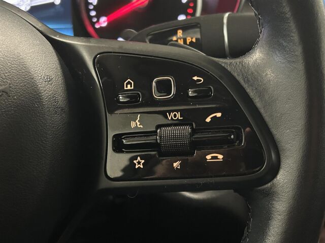 MERCEDES-BENZ C 300 e 2020 300 e T A Business Edition EQ Power / Distronic Plus / Navi / Per.kamera / Hieno!