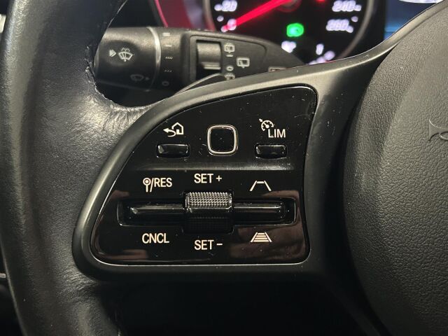 MERCEDES-BENZ C 300 e 2020 300 e T A Business Edition EQ Power / Distronic Plus / Navi / Per.kamera / Hieno!