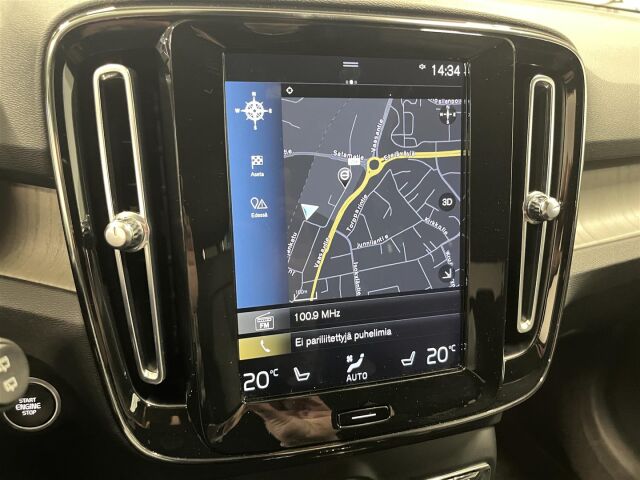 VOLVO XC40 2020 T5 TwE Inscription aut / ACC / Navi / P-kamera / Koukku / Nahkapenkit