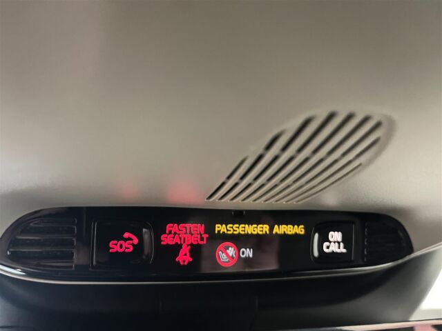 VOLVO XC40 2020 T5 TwE Inscription aut / ACC / Navi / P-kamera / Koukku / Nahkapenkit