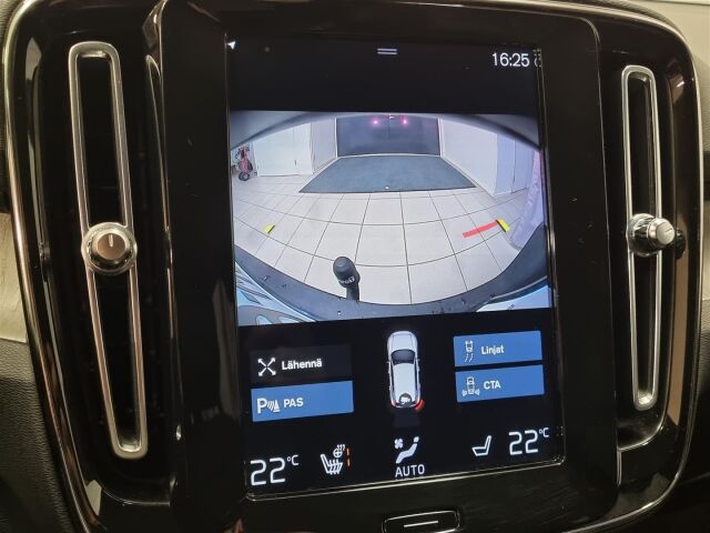 VOLVO XC40 2020 T5 TwE Inscription aut / ACC / Navi / P-kamera / Koukku / Nahkapenkit