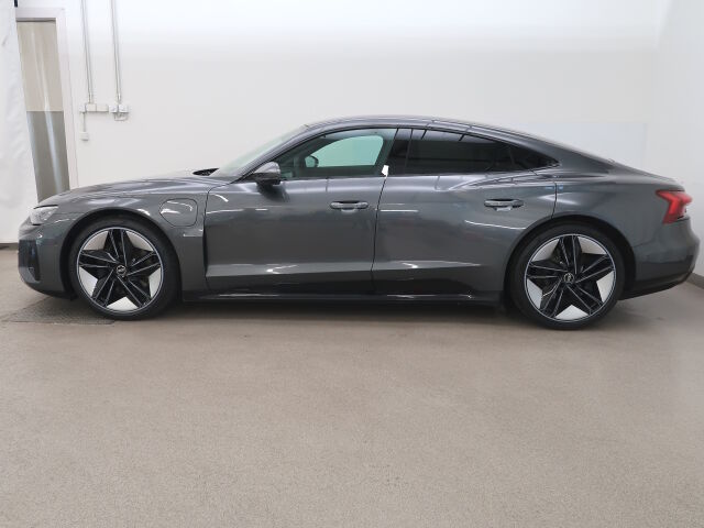 Audi e-tron 2022 60 quattro