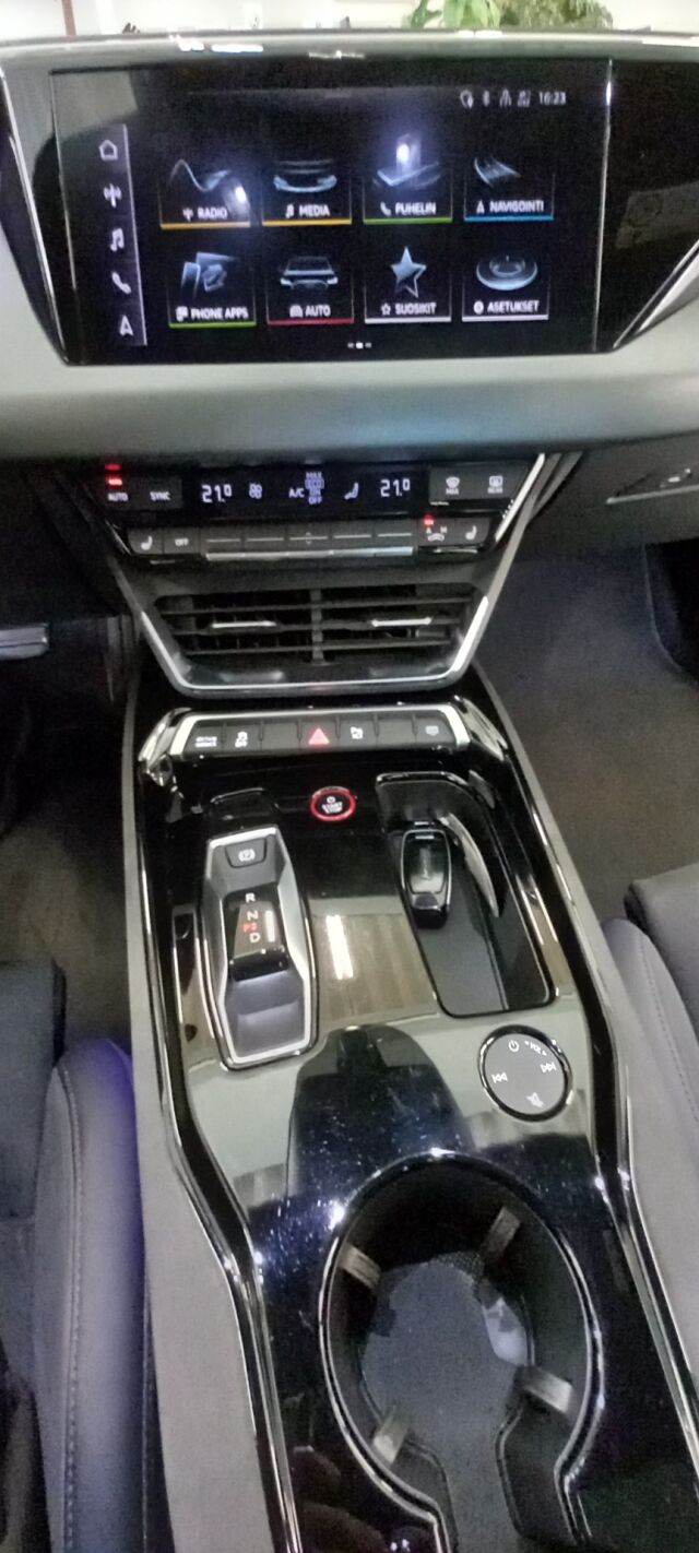 AUDI e-tron GT 2022 60 quattro