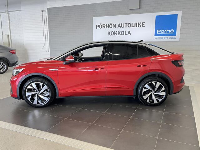 VOLKSWAGEN ID.5 2022 Pro Performance FastLane 150 kW, akku 77 kWh, 1-omisteinen, suomiauto, takuu! Vähän ajettu!