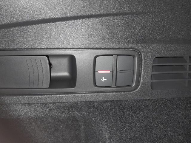 Audi Q5 2025 e-hybrid quattro 220 kW    ***Takuu 5 vuotta / 100tkm!***