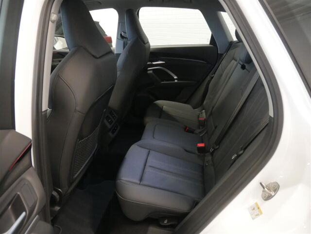 Audi Q5 2025 e-hybrid quattro 220 kW    ***Takuu 5 vuotta / 100tkm!***