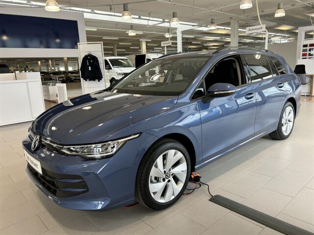 Volkswagen Golf 2026 Variant Comfort Edition 1,5 eTSI 85 kW (MHEV) DSG-automaatti