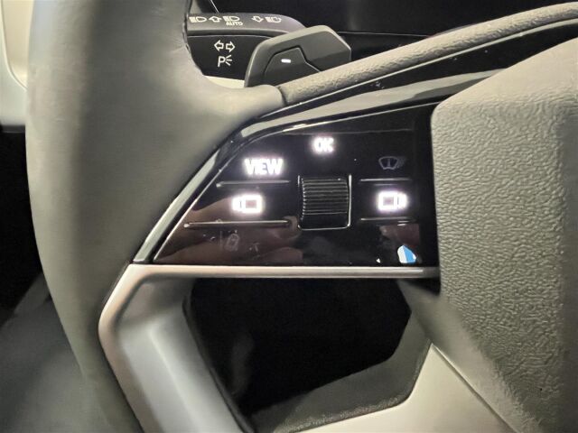 Audi Q4 e-tron 2026 e-tron quattro performance