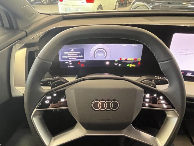 Audi Q4 e-tron 2026 e-tron quattro performance