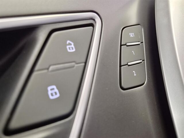 Audi Q4 e-tron 2027 e-tron quattro performance