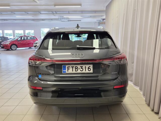 Audi Q4 e-tron 2027 e-tron quattro performance