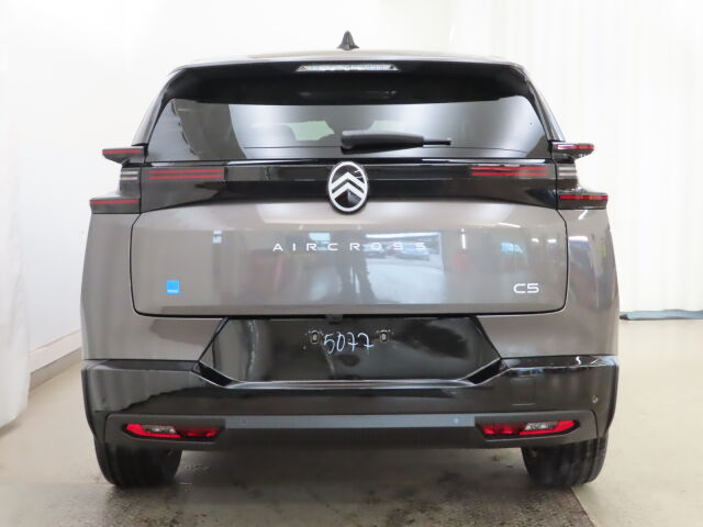 Citroen C5 Aircross 2026 Max Hybrid 145 Automaatti *Huippu varusteet *Hype Grey verhoilu hieronnalla ja tuuletuksella