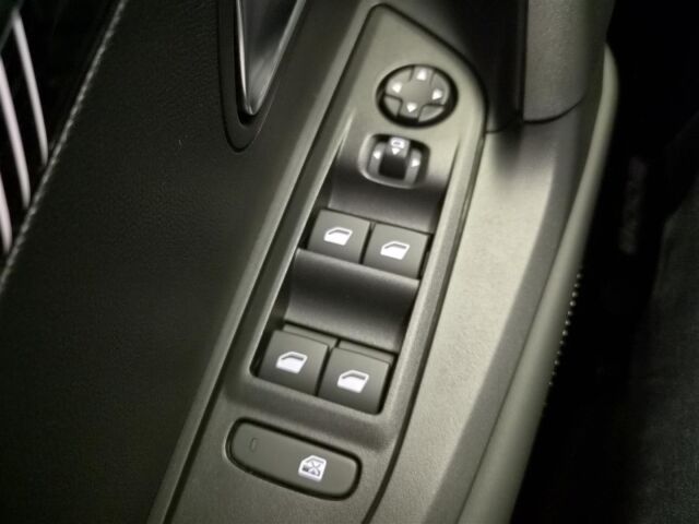 Peugeot 2008 2026 Easy Allure Hybrid 145 Automaatti