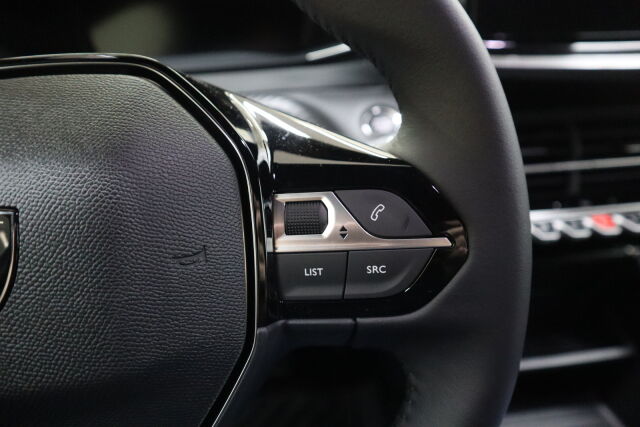 Peugeot 2008 2026 Easy Allure Hybrid 145 Automaatti