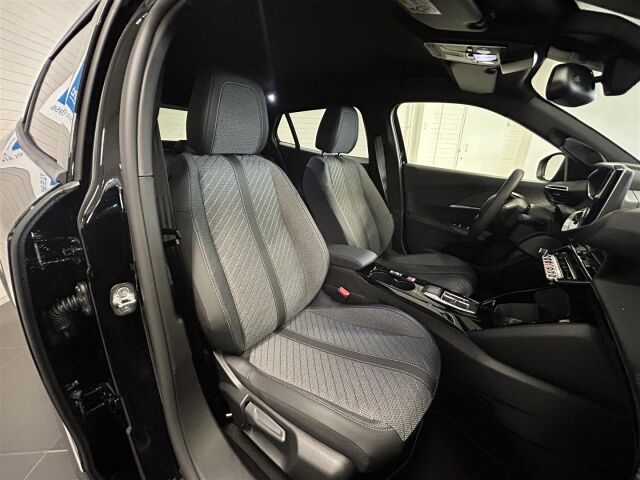 Peugeot 2008 2026 Allure Hybrid 145 Automaatti
