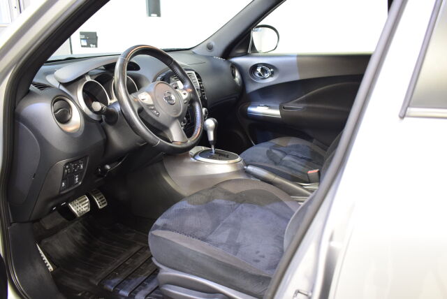 NISSAN Juke 2011 1,6L DIG-T Tekna 4WD MCVT Sport Alloys