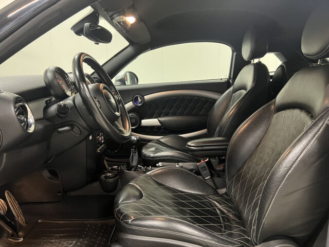 MINI Cooper S 2012 SD COUPE *Webasto *HarmanKardon *Navi *Nahkaverhoilu *Bi-Xenon *Ruostesuojattu